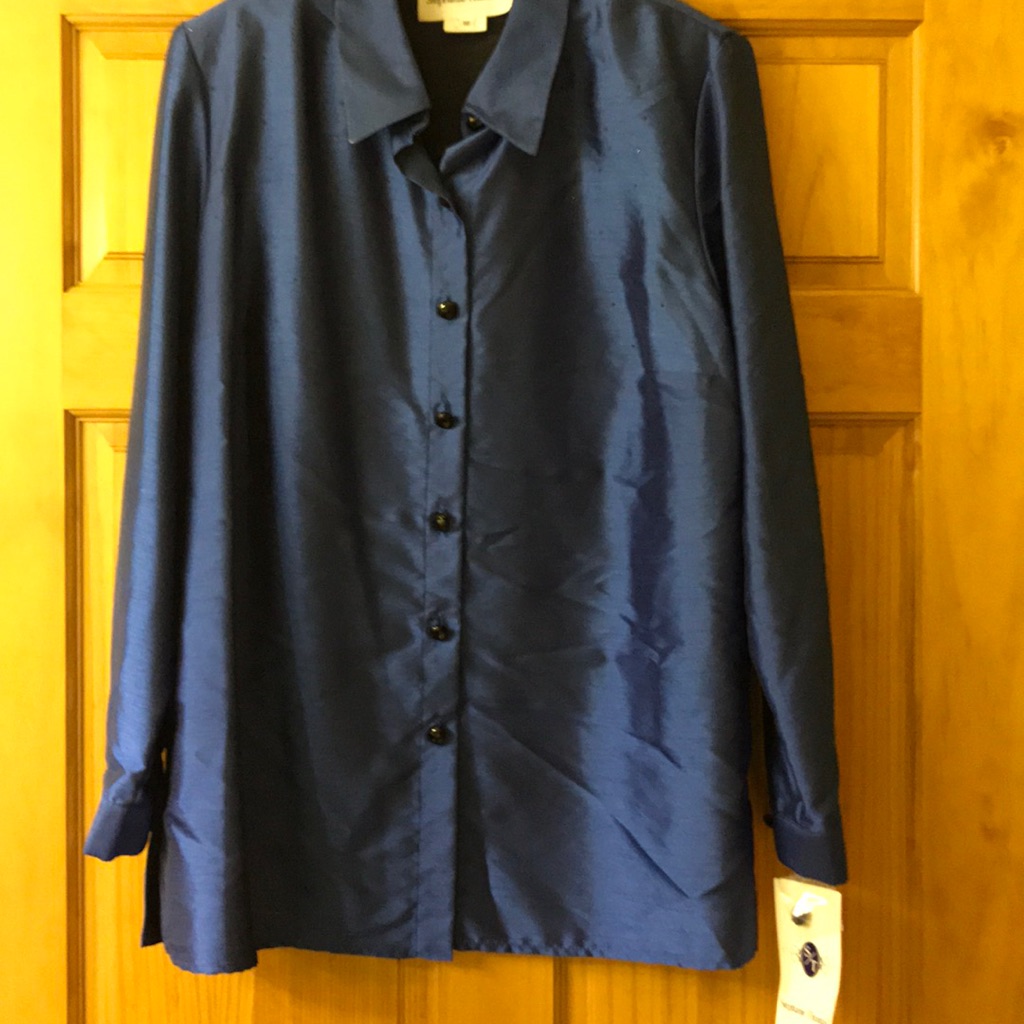 Ladies Blouse And Matching Pants